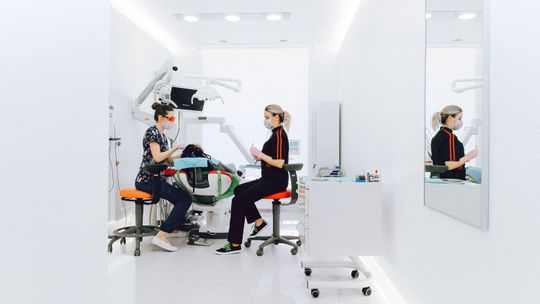 Dentysta Serock – kompleksowa opieka stomatologiczna dla dzieci i dorosłych