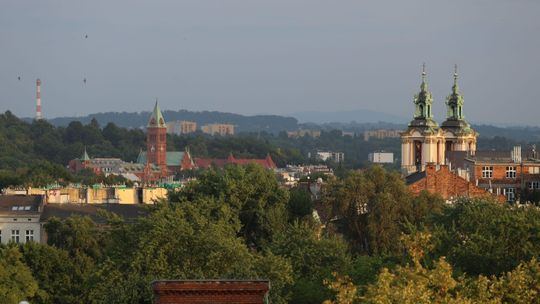 Dlaczego warto przyjechać do Krakowa? Odkryj miasto pełne historii, kultury i niezwykłego klimatu