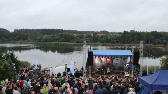Dobra muzyka, lokalne piwo i pyszne jadło w Dywitach