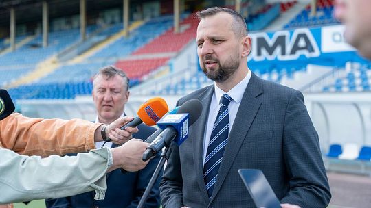 Nie trybuna, a nowy stadion