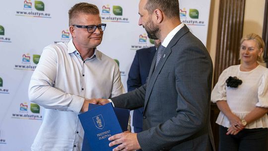 Podpisana umowa na termomodernizację jednej z największych szkół w Olsztynie