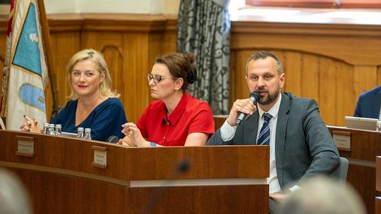 Prezydent Robert Szewczyk z wotum zaufania i absolutorium