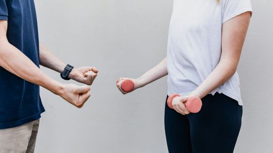 Rehabilitacja neurologiczna po udarze mózgu - klucz do powrotu do normalnego życia