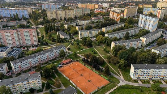 Więcej gry w tenis dla dzieci i młodzieży