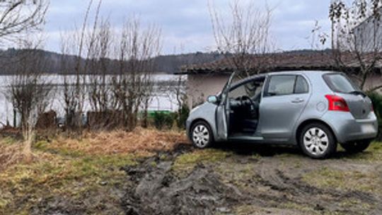 Wnuczek zabrał dziadkowi kluczyki do auta, bo chciał sobie pojeździć - usłyszał zarzuty