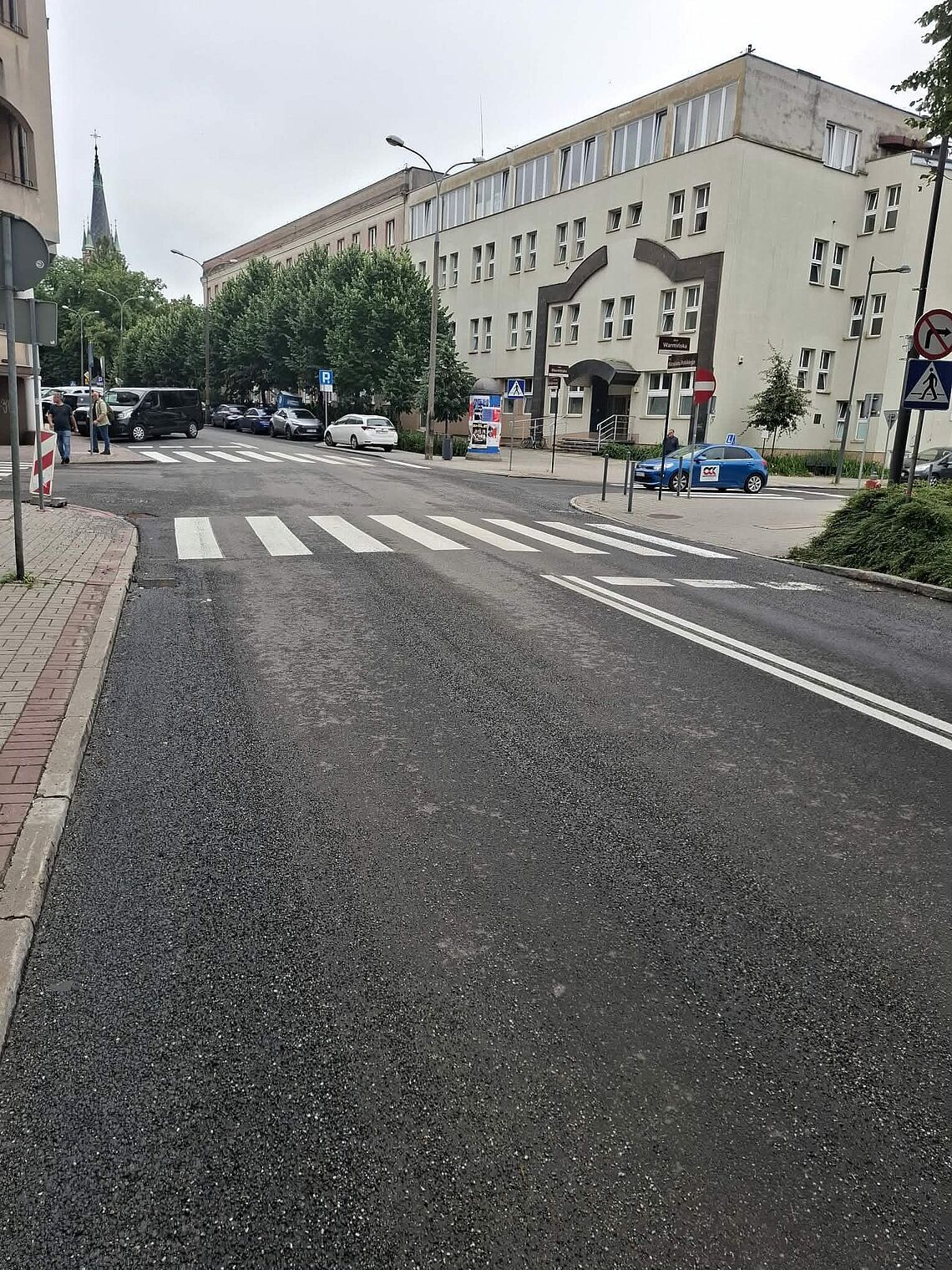 Drogowcy nie zwalniają tempa Drogowcy nie zwalniają tempa