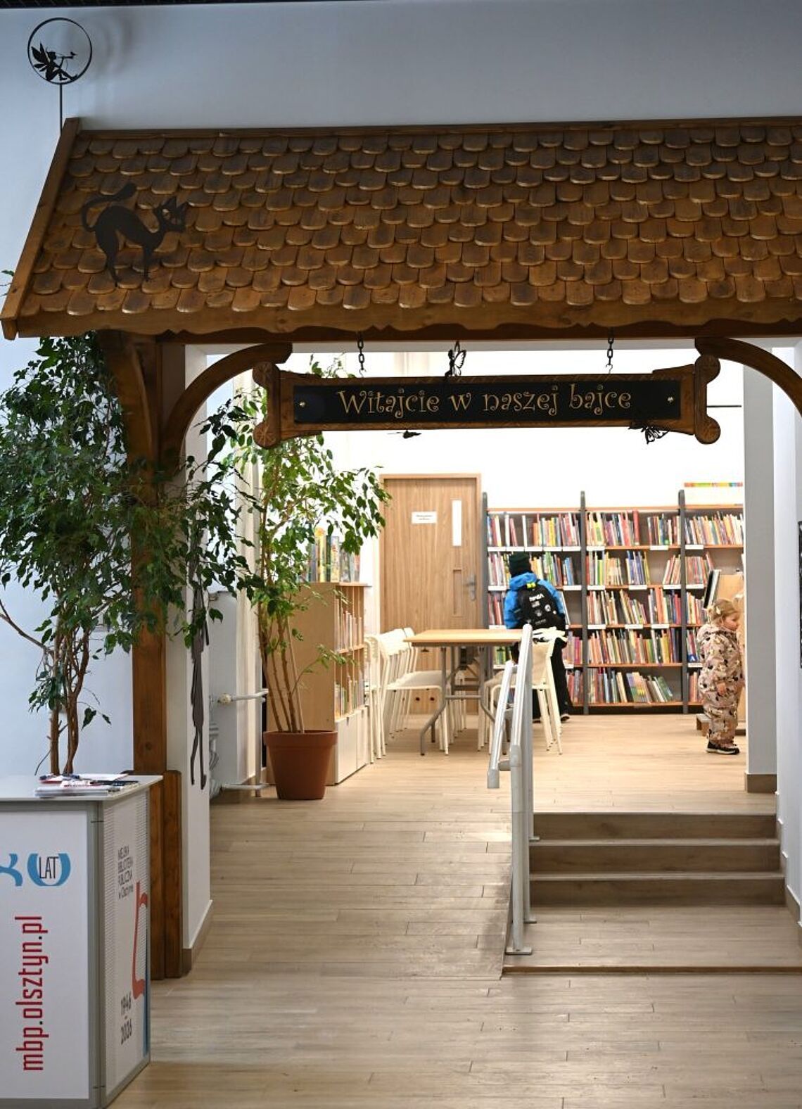 Osiem dekad dobrych historii. Miejska Biblioteka Publiczna świętuje Osiem dekad dobrych historii. Miejska Biblioteka Publiczna świętuje