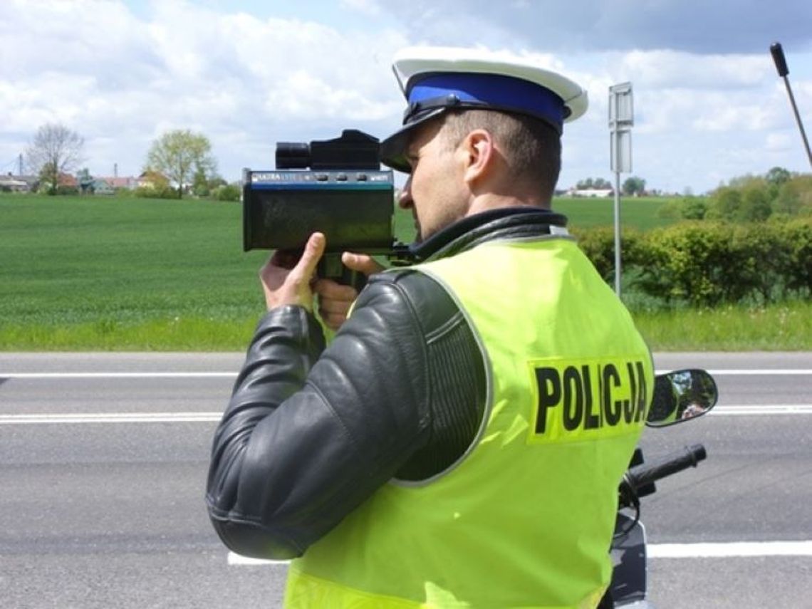 Ostatni weekend wakacji. Policjanci czuwają nad bezpieczeństwem podróżujących i mieszkańców regionu