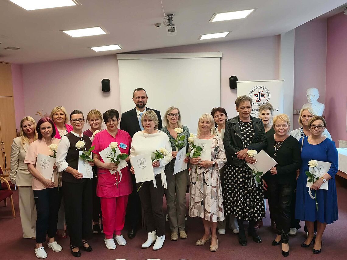 Święto Pielęgniarek i Położnych w olsztyńskim szpitalu
