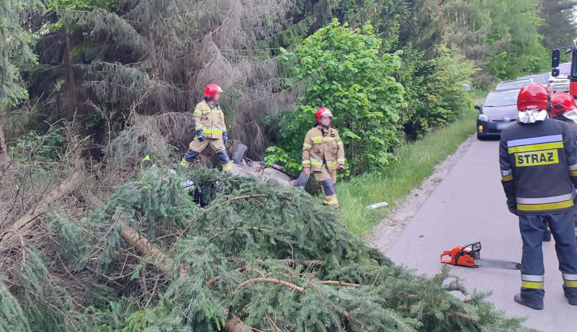 Uciekał policjantom, był nietrzeźwy i miał cofnięte uprawnienia - został zatrzymany