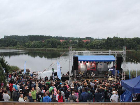 Dobra muzyka, lokalne piwo i pyszne jadło w Dywitach